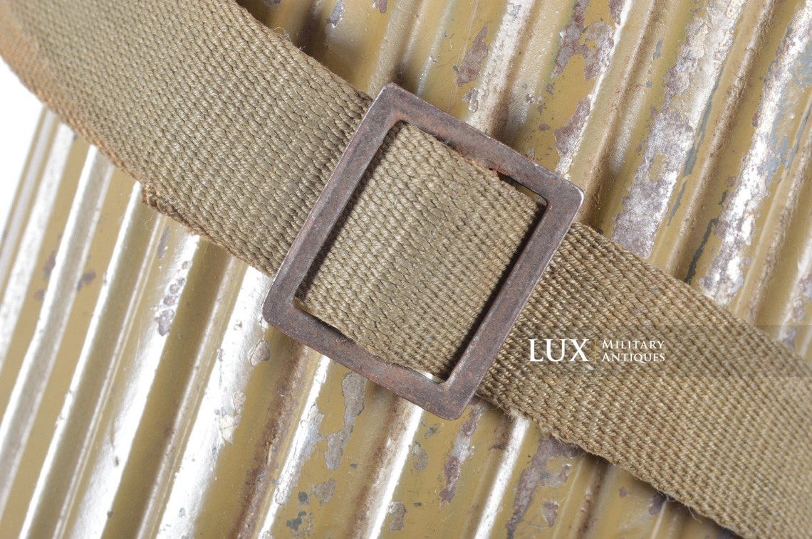 German gas mask canister in olive tropical tan camouflage paint - photo 21