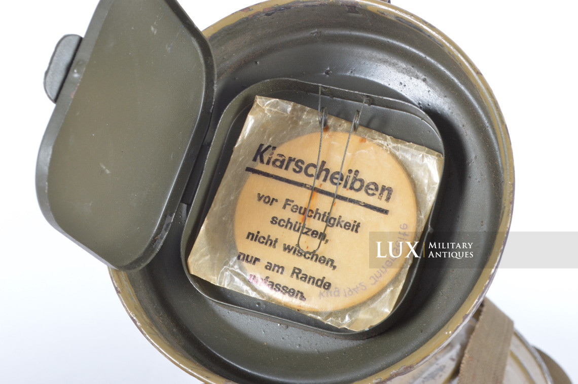 German gas mask canister in olive tropical tan camouflage paint - photo 23