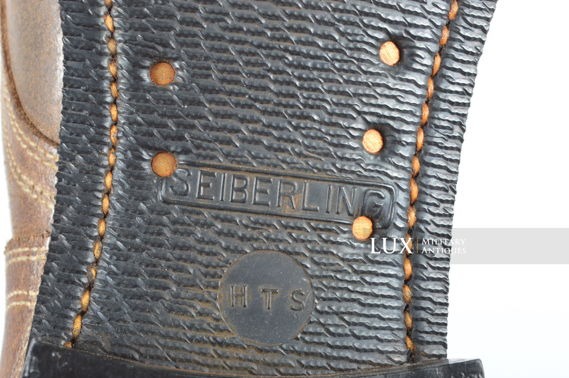 Unissued US buckle combat boots - photo 22
