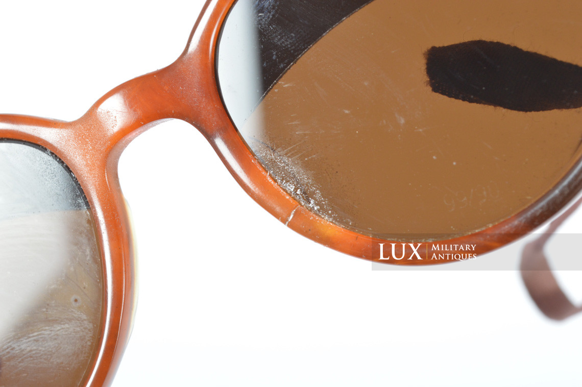 German issue sunglasses, « Carl Zeiss / Umbral  » - photo 11