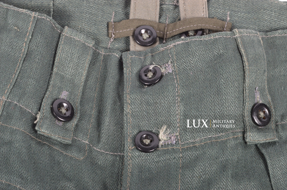 Unissued M43 Heer HBT EM's combat service trousers, « RBNr » - photo 20