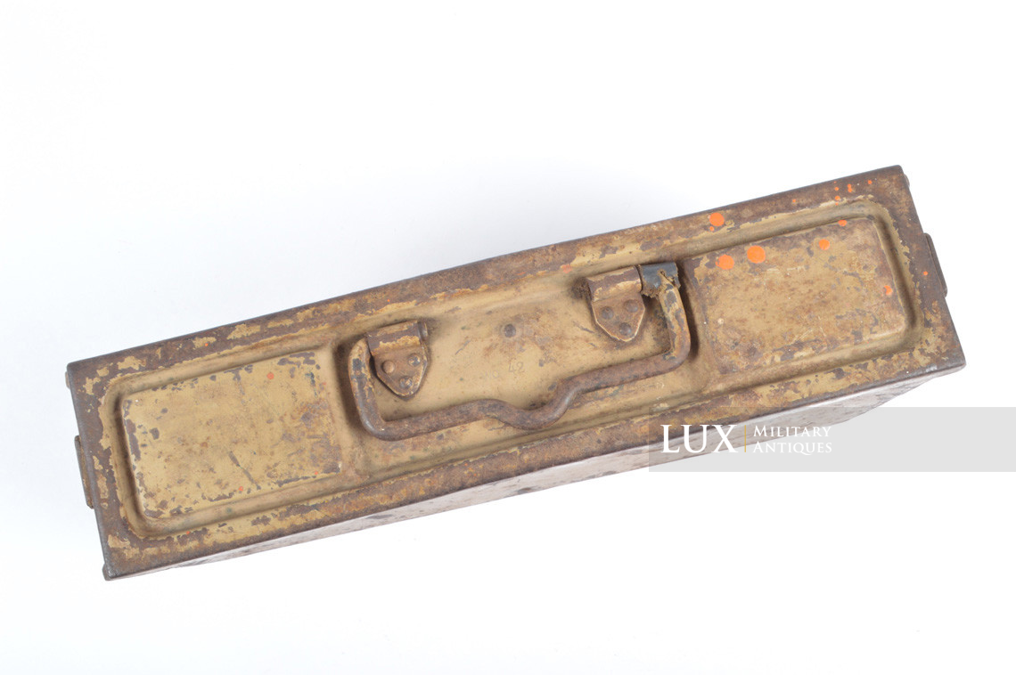 German mid-war tan MG34/42 ammunitions case, « MG. Erstl. 213 » - photo 11