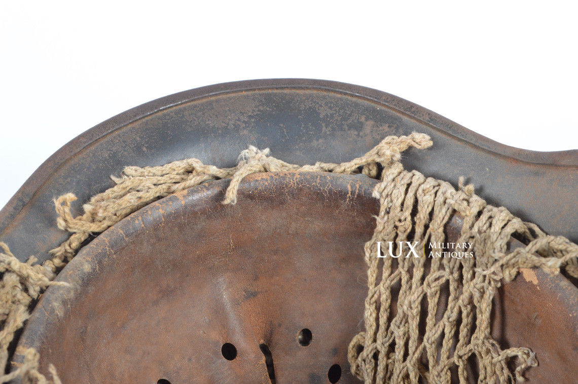 Casque allemand M40 Heer texturé camouflé trois tons avec filet, nominatif « Lobstein » - photo 69