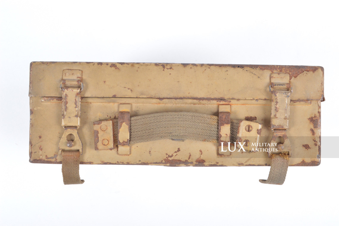German late-war special issue blackout reading light storage case, « etl » - photo 9
