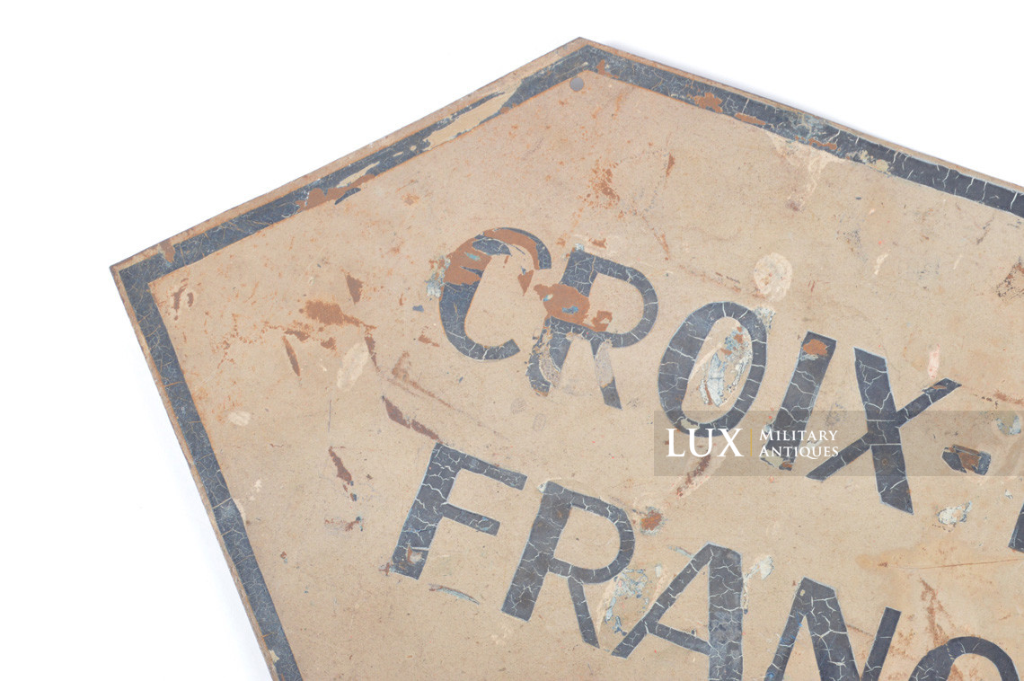 French red cross directional sign - Lux Military Antiques - photo 15