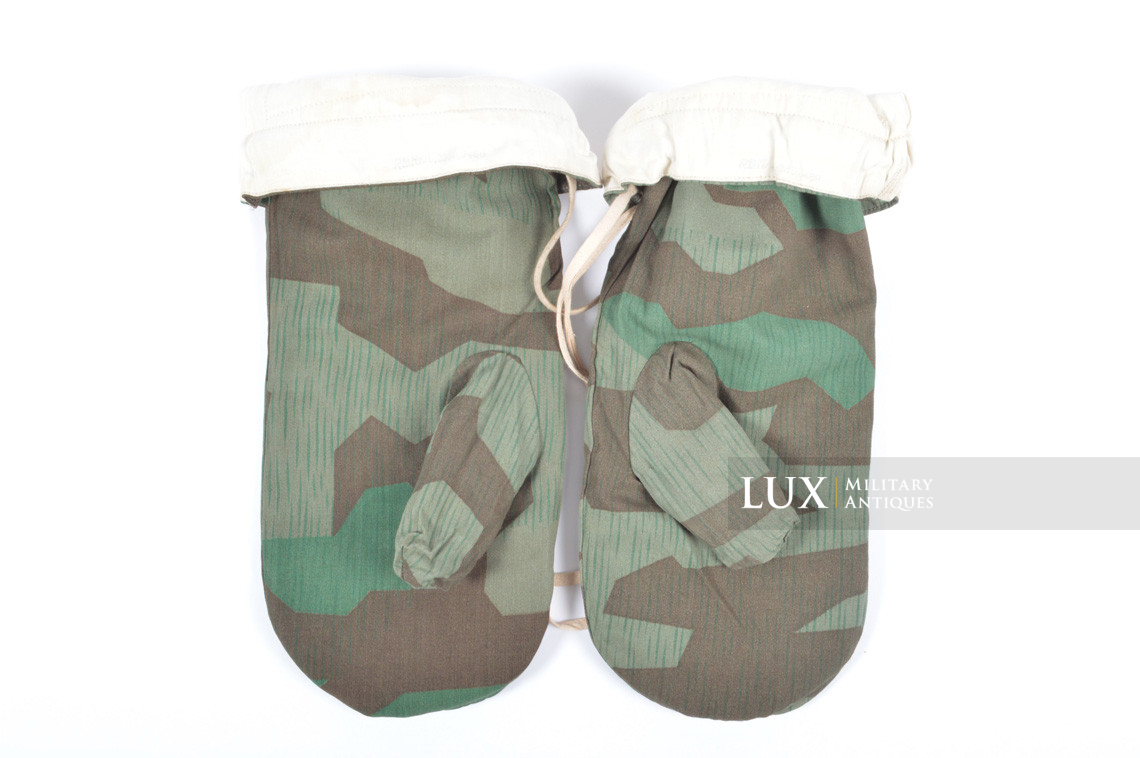 Heer/Luftwaffe splinter pattern camouflage/white reversible winter gloves - photo 12