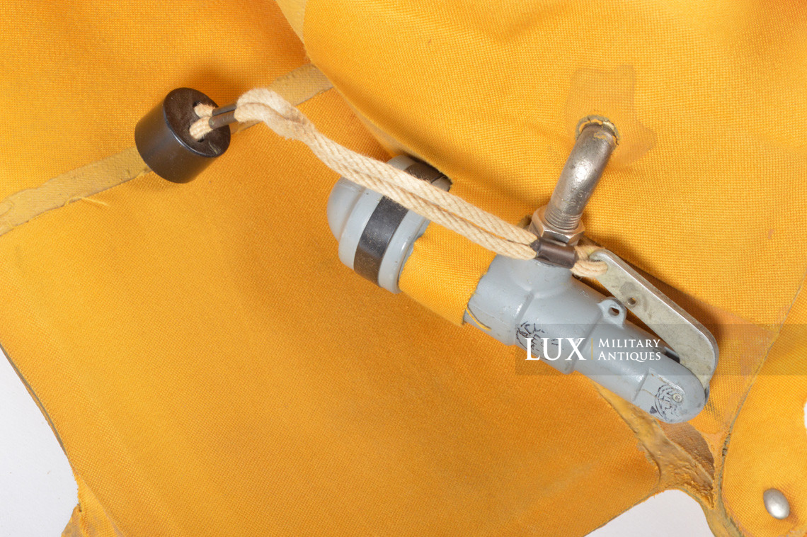 Gilet de sauvetage USAAF, « Mae West », Type B-4 - photo 17