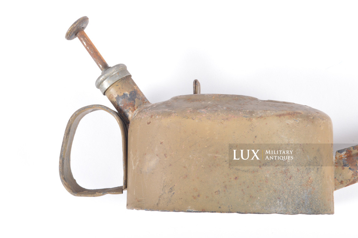 German late-war tan oil can, « K6 » - Lux Military Antiques - photo 8