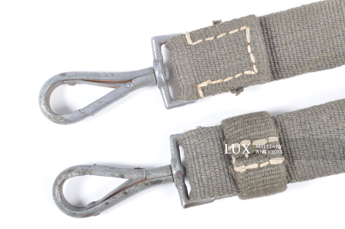German flare ammo pouch carrying strap - photo 11
