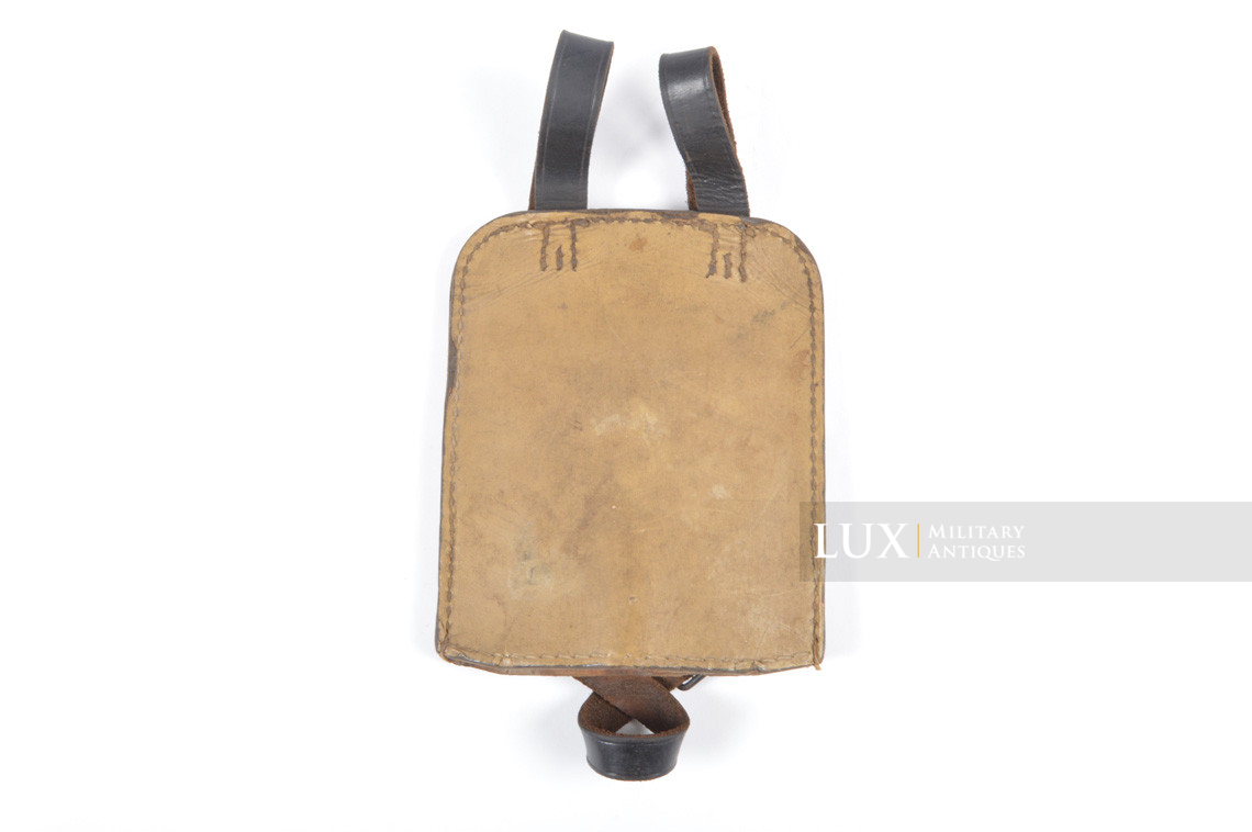 German late-war tan pressed cardboard entrenching tool carrying case - photo 12