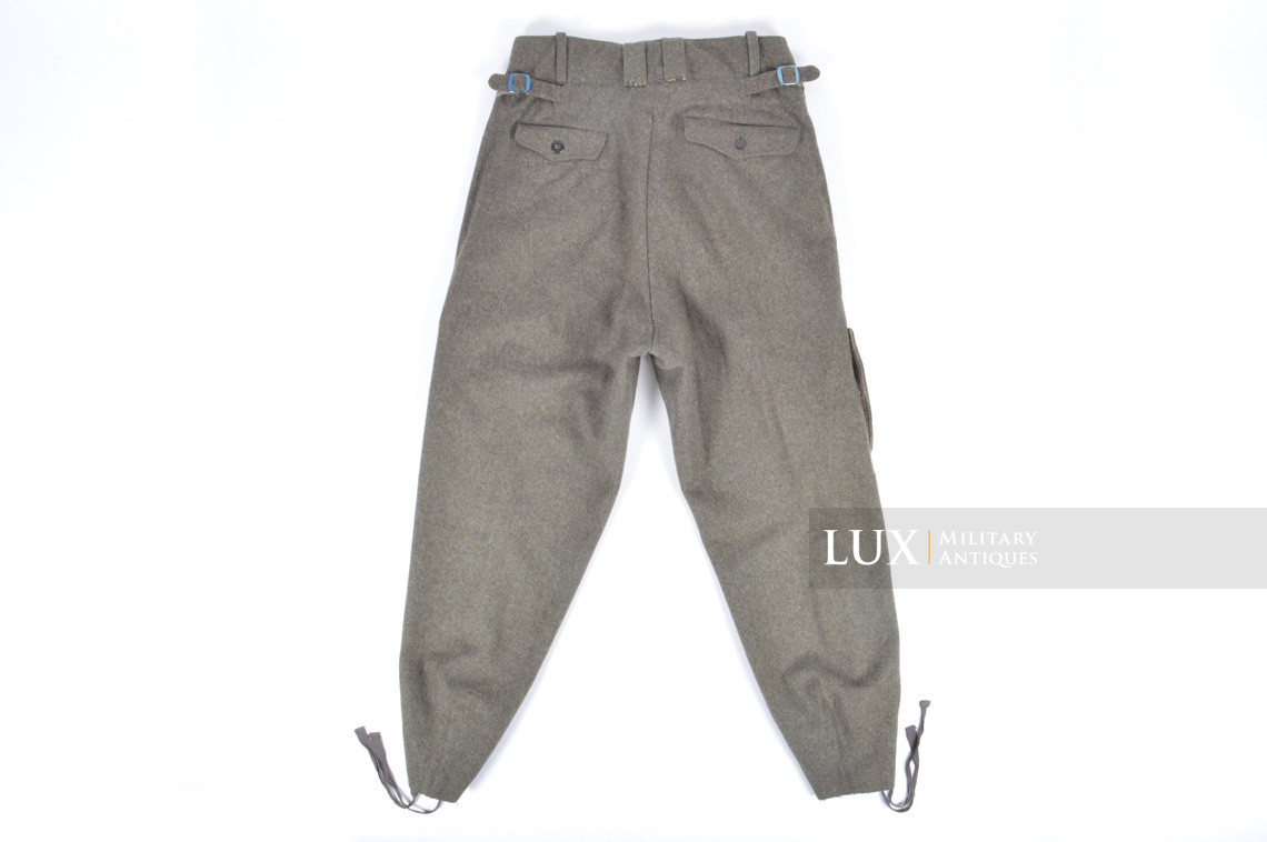 Unissued late-war paratrooper Fallschirmjäger combat jump trousers - photo 31