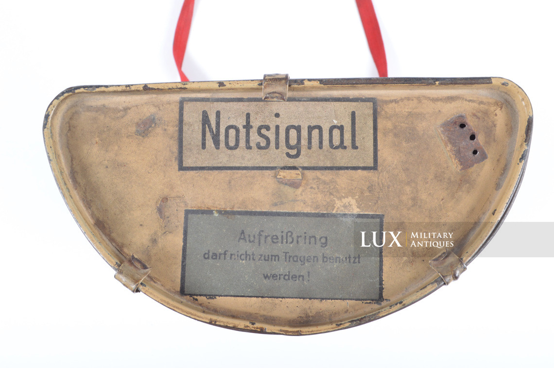 Luftwaffe survival sea bailout emergency late-war signal container case, « Notsignalbehälter » - photo 16