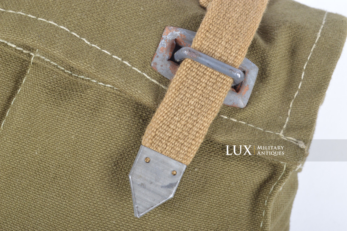 German late war pioneer combat assault pouch set & backpack - photo 9