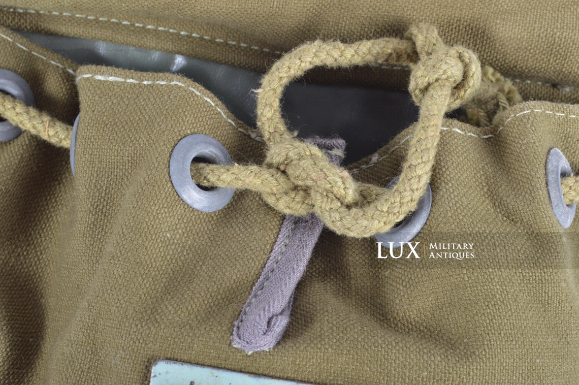 German late war pioneer combat assault pouch set & backpack - photo 16