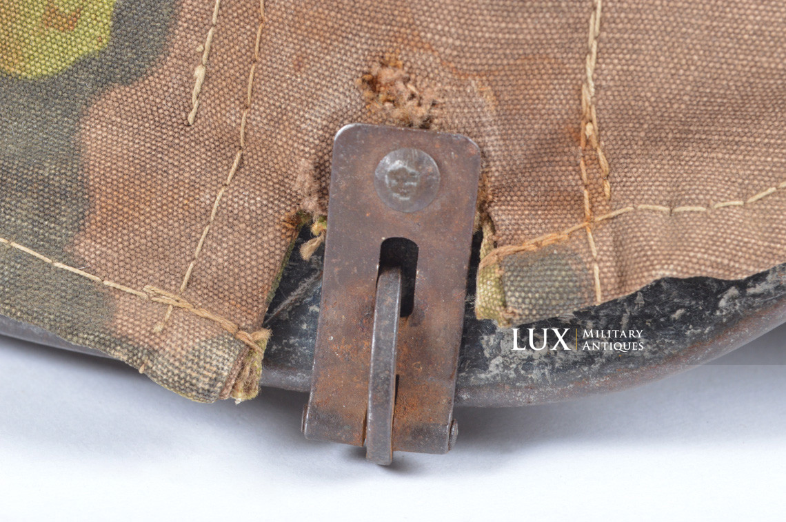 Second pattern Waffen-SS « Oak-Leaf B » camouflage helmet cover, « combat worn » - photo 21