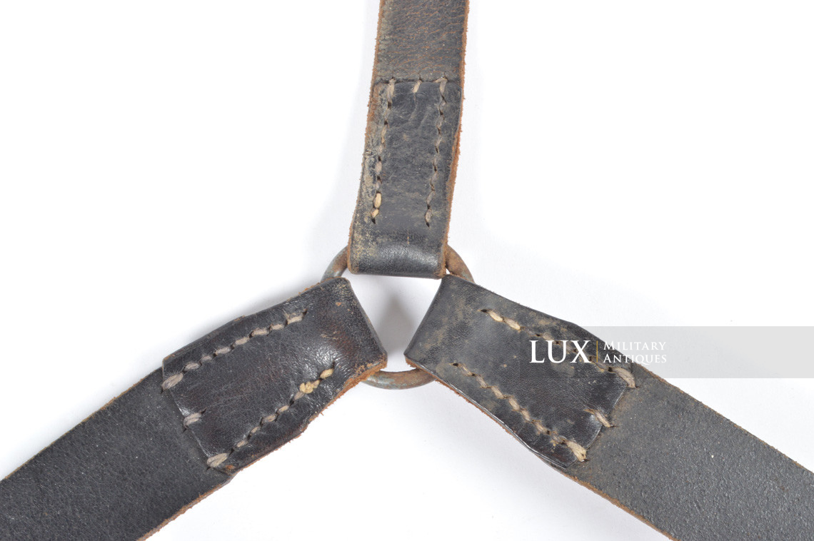 Early German light Y-straps, « 1940 » - photo 8