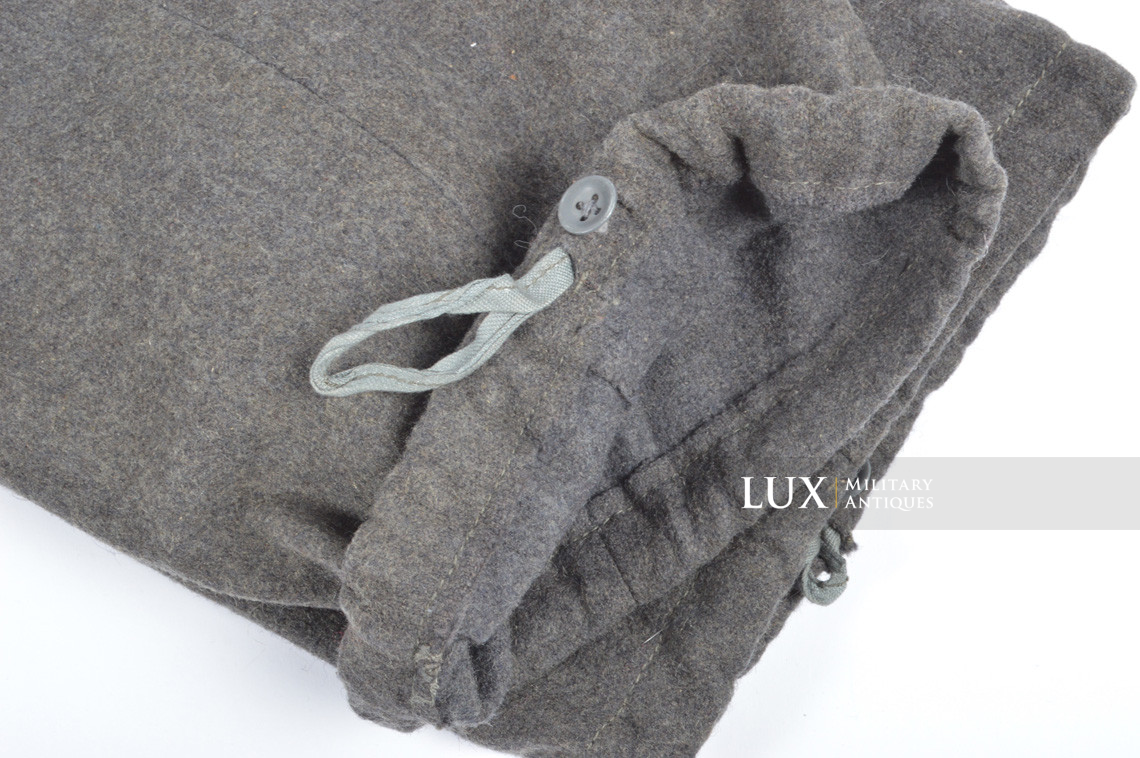 Rare Luftwaffe M44 combat field trousers, « RBNr. » - photo 11