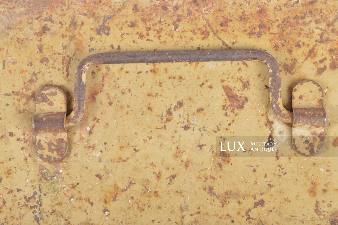 German armored vehicle MG34/42 ammunition drum box, « MG MUNITION » - photo 12
