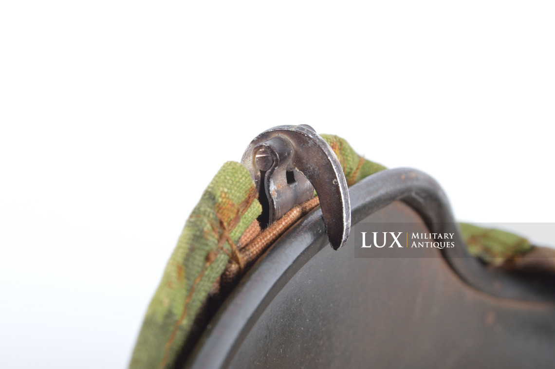 Second pattern Waffen-SS « Oak-Leaf » camouflage helmet cover - photo 30