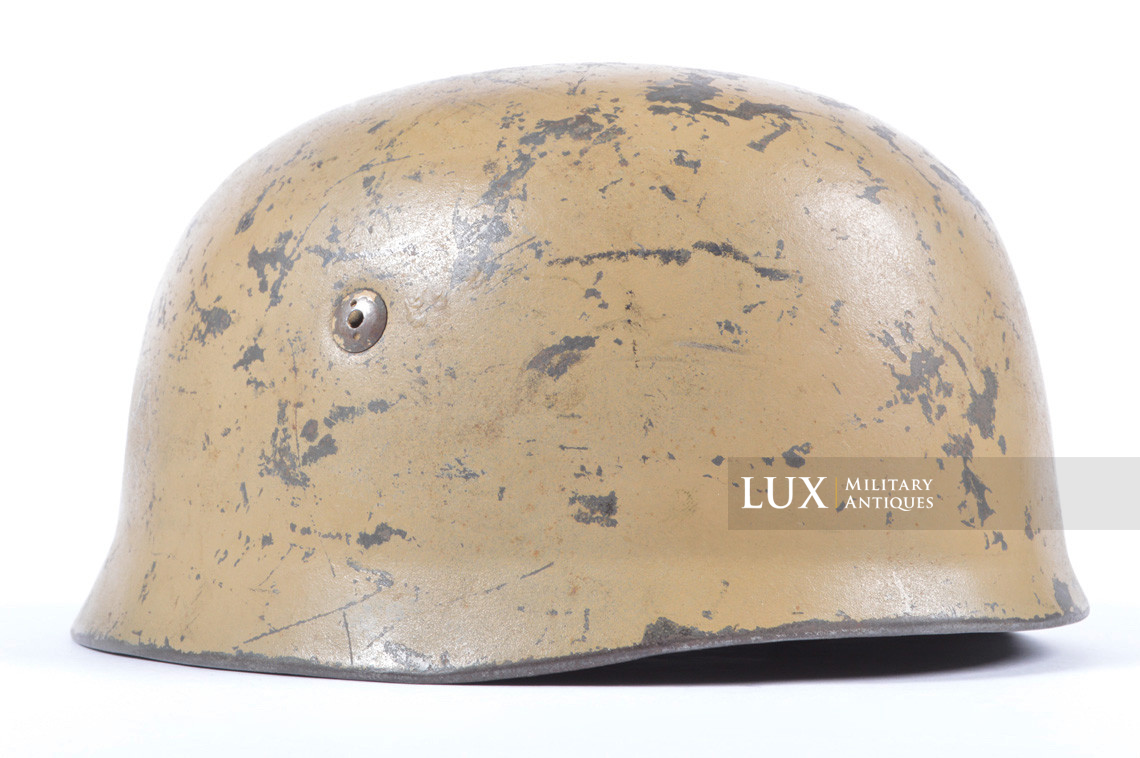 Casque allemand M38 de parachutiste camouflé sable, « ET68 » - photo 9