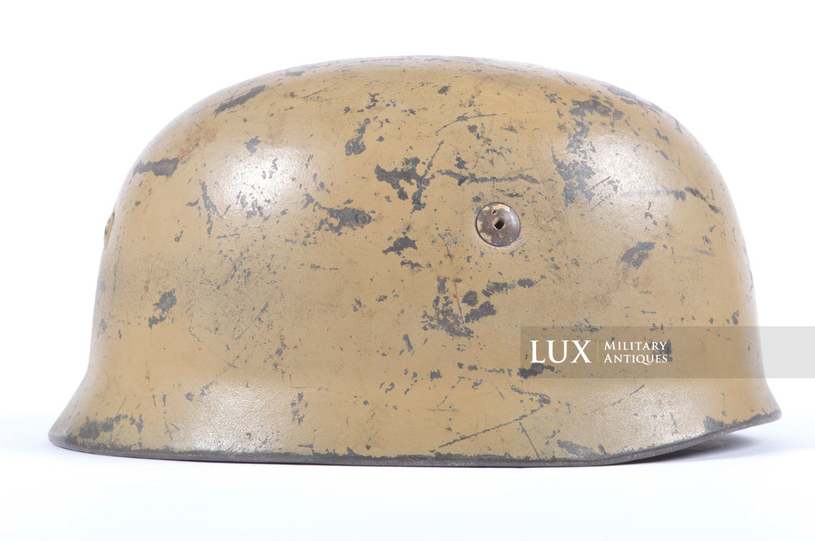 Casque allemand M38 de parachutiste camouflé sable, « ET68 » - photo 10