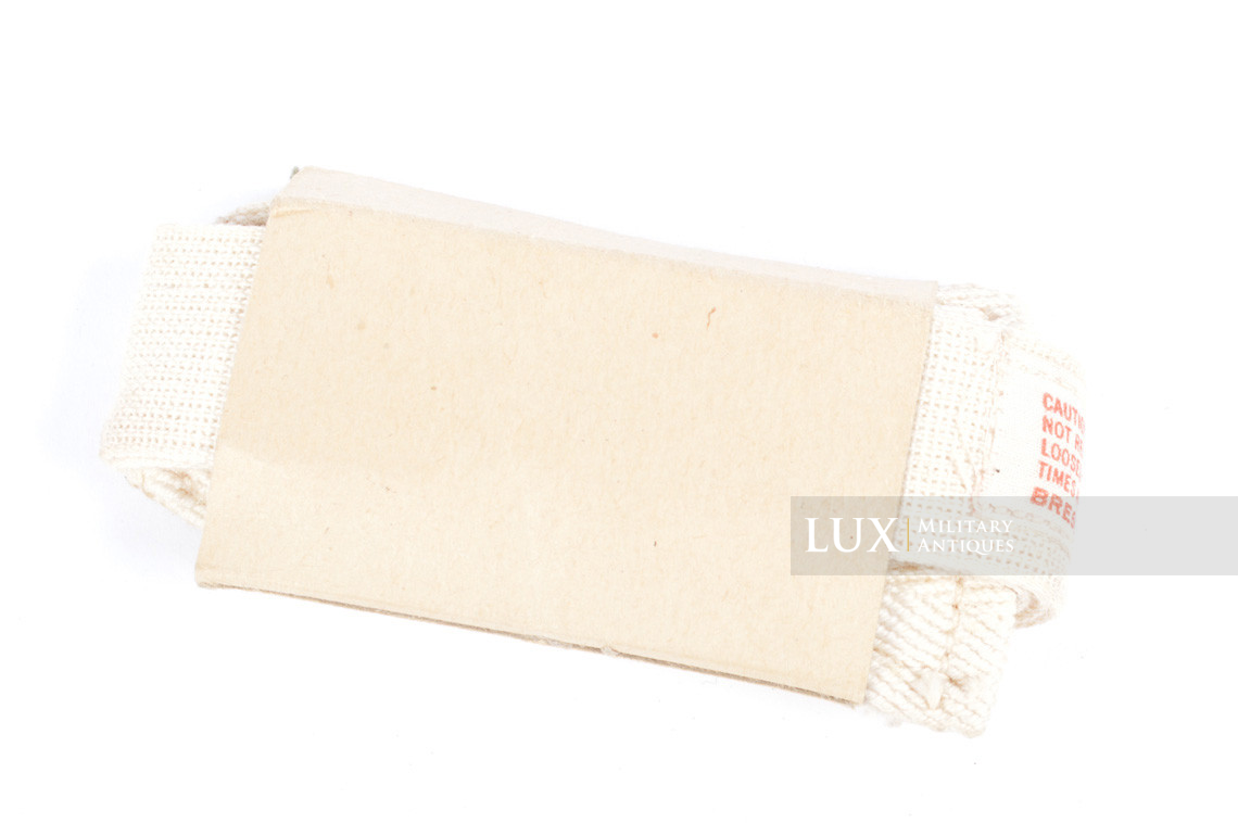 US paratrooper first-aid pouch - Lux Military Antiques - photo 26