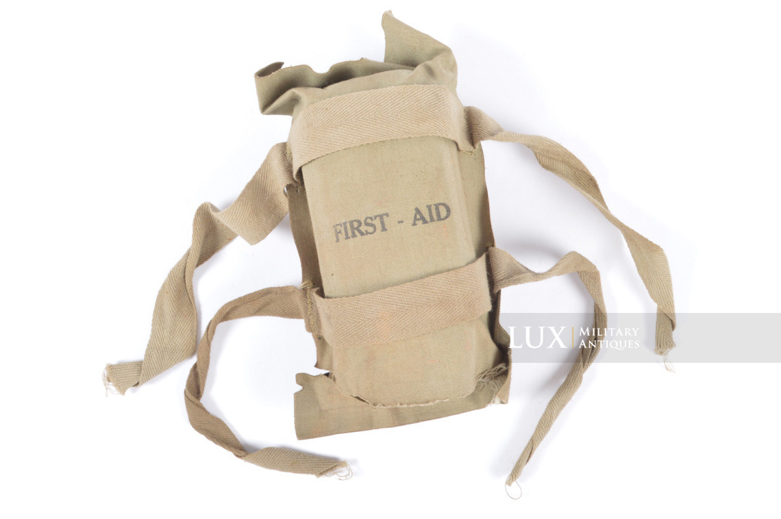 US paratrooper first-aid pouch - Lux Military Antiques - photo 8
