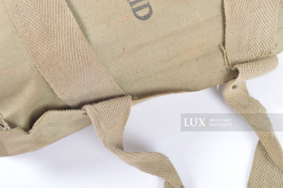US paratrooper first-aid pouch - Lux Military Antiques - photo 10
