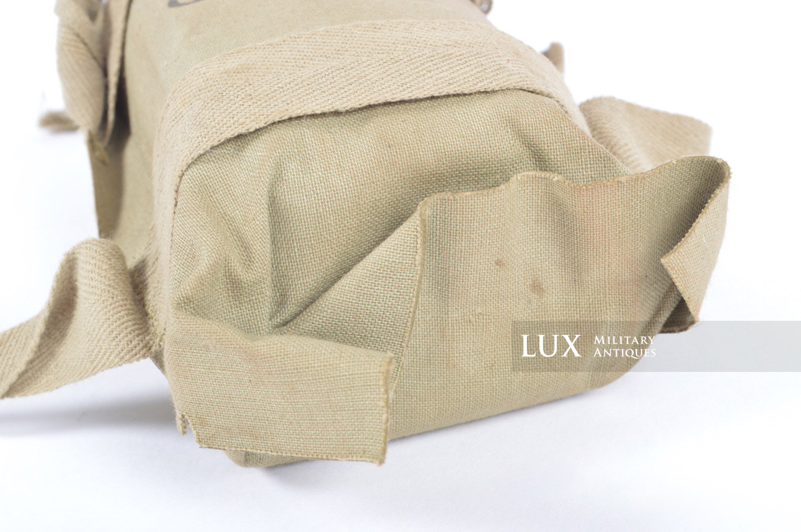 US paratrooper first-aid pouch - Lux Military Antiques - photo 14
