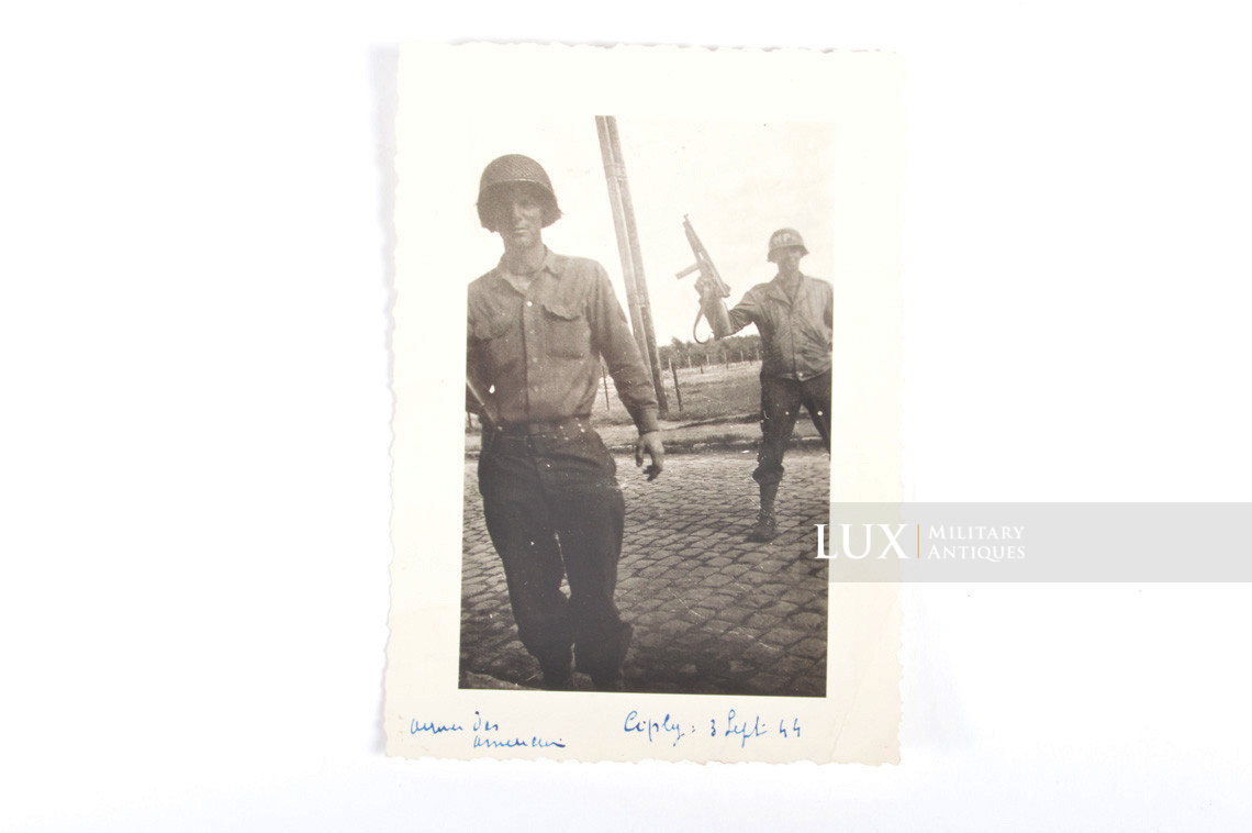 Photo US Military Police, « Septembre 1944, Ciply-Belgique » - photo 4