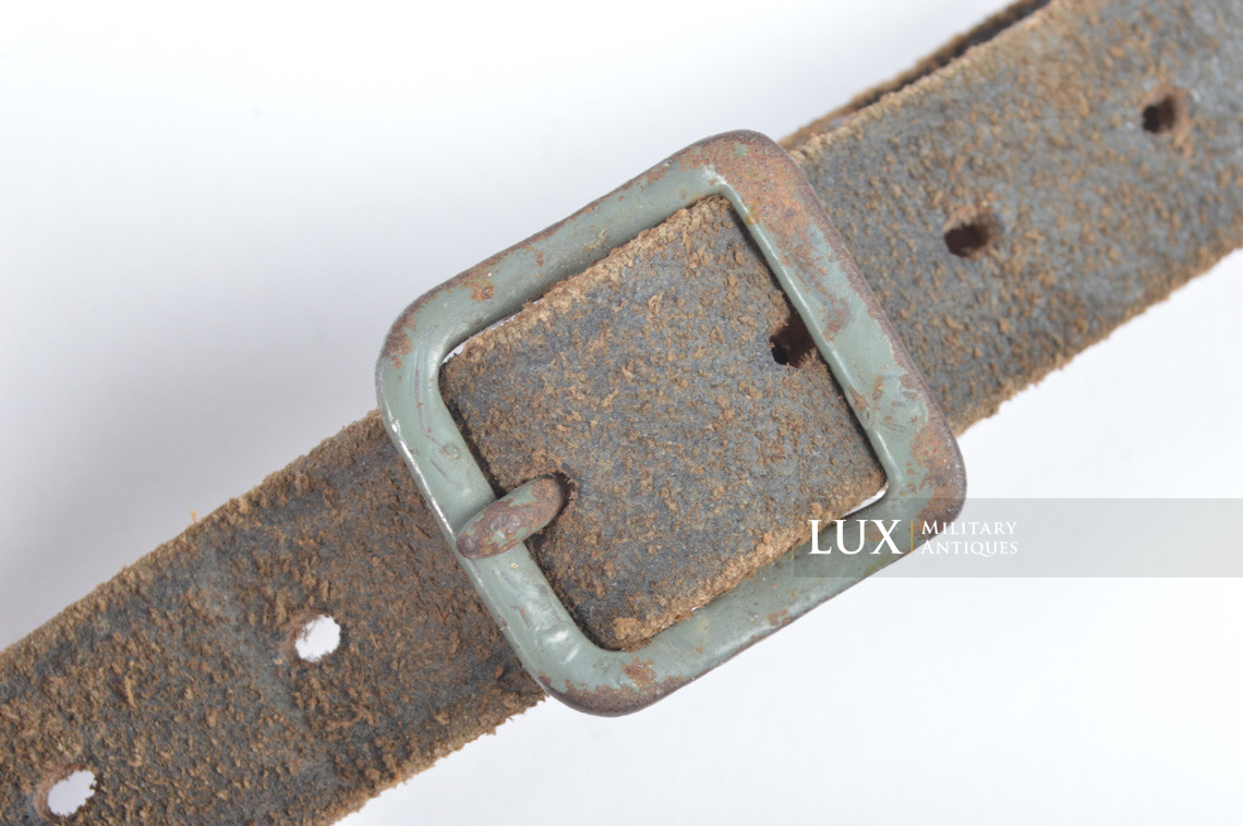 Mid-war German helmet chinstrap, « LEON H. BECK 1942 » - photo 8