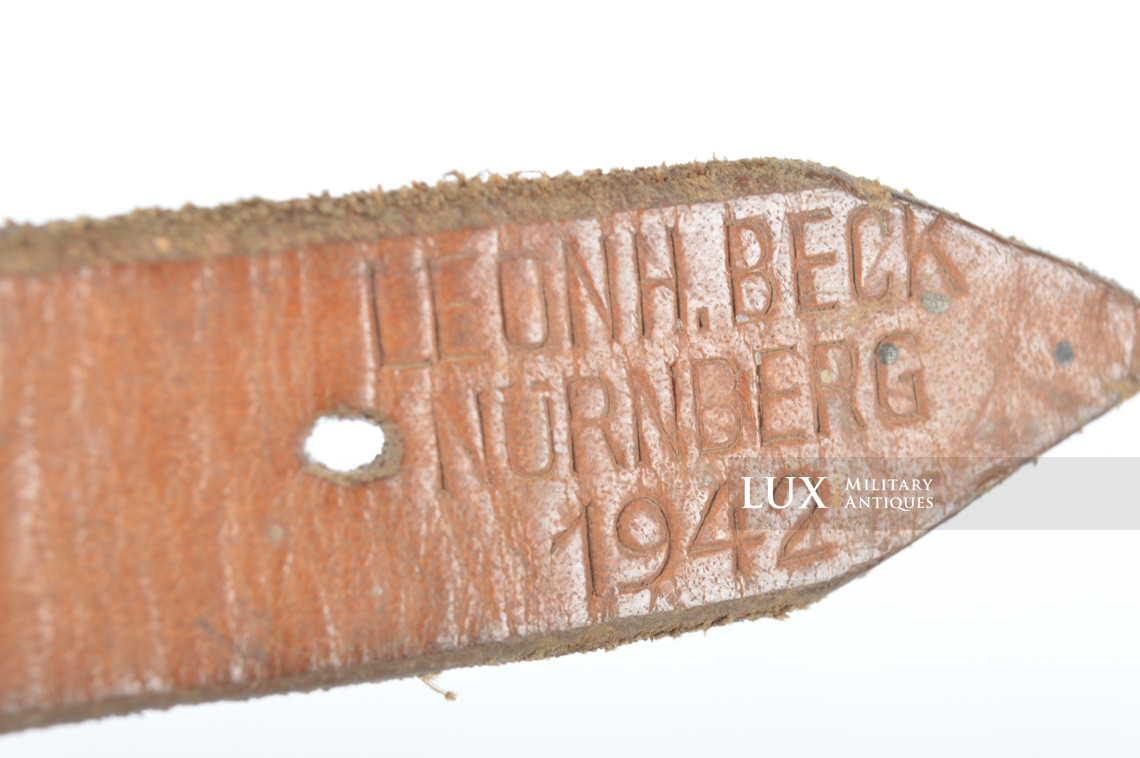 Mid-war German helmet chinstrap, « LEON H. BECK 1942 » - photo 9