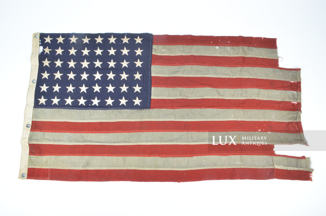 Battle flown 48 star US ensign flag, « Size 11 / USN » - photo 4