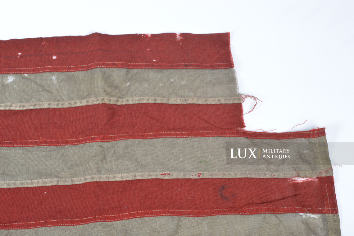 Battle flown 48 star US ensign flag, « Size 11 / USN » - photo 10