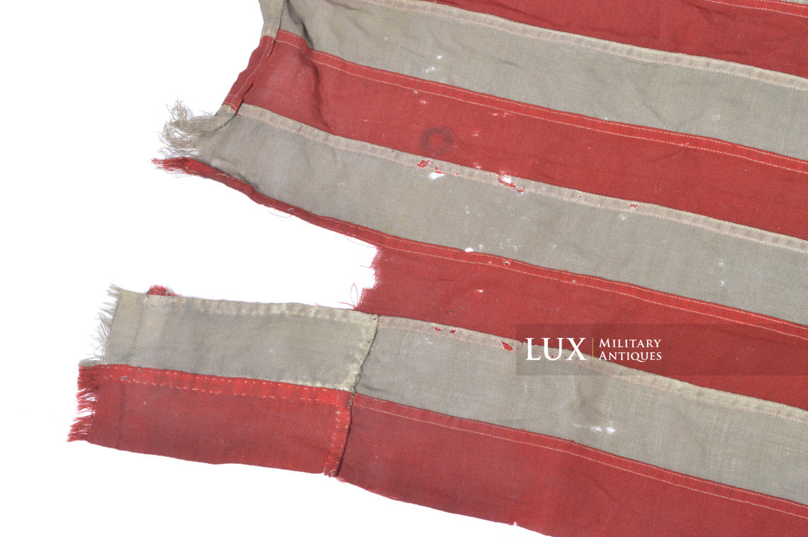 Battle flown 48 star US ensign flag, « Size 11 / USN » - photo 17