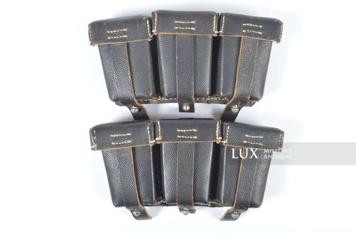 Unissued matching pair of late war k98 ammunition pouches, « RBNr. 0/0675/0122 » - photo 4