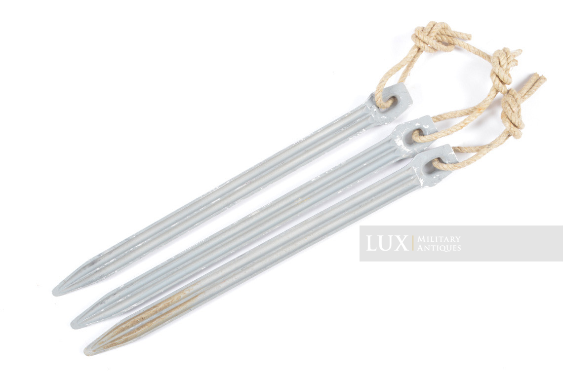 Set of German issued tent pegs, « gyq41 » - photo 10