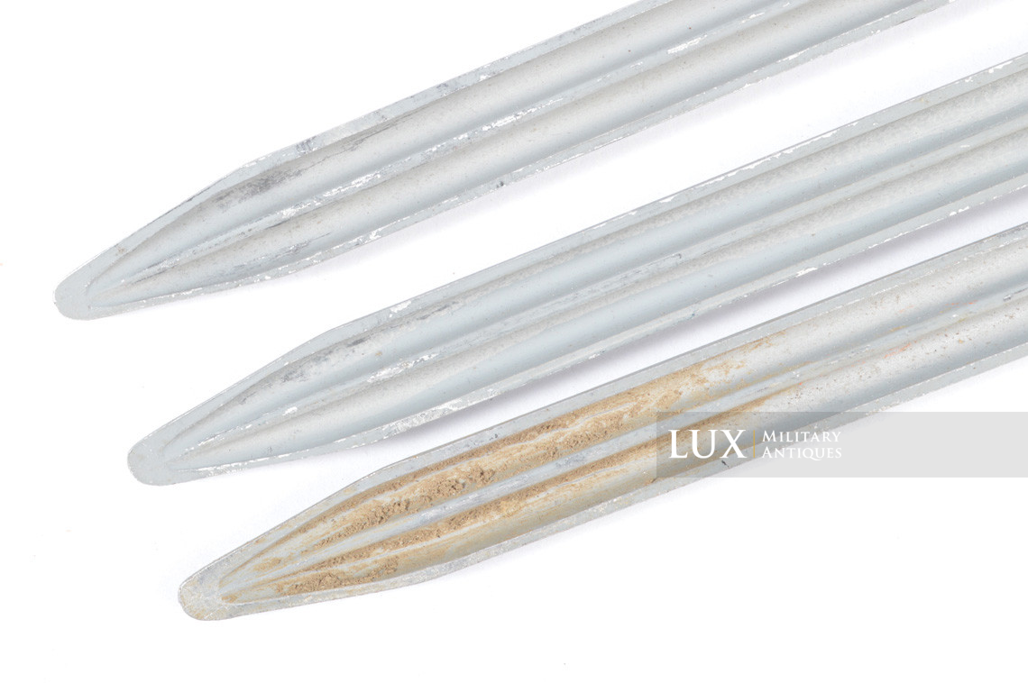 Set of German issued tent pegs, « gyq41 » - photo 12