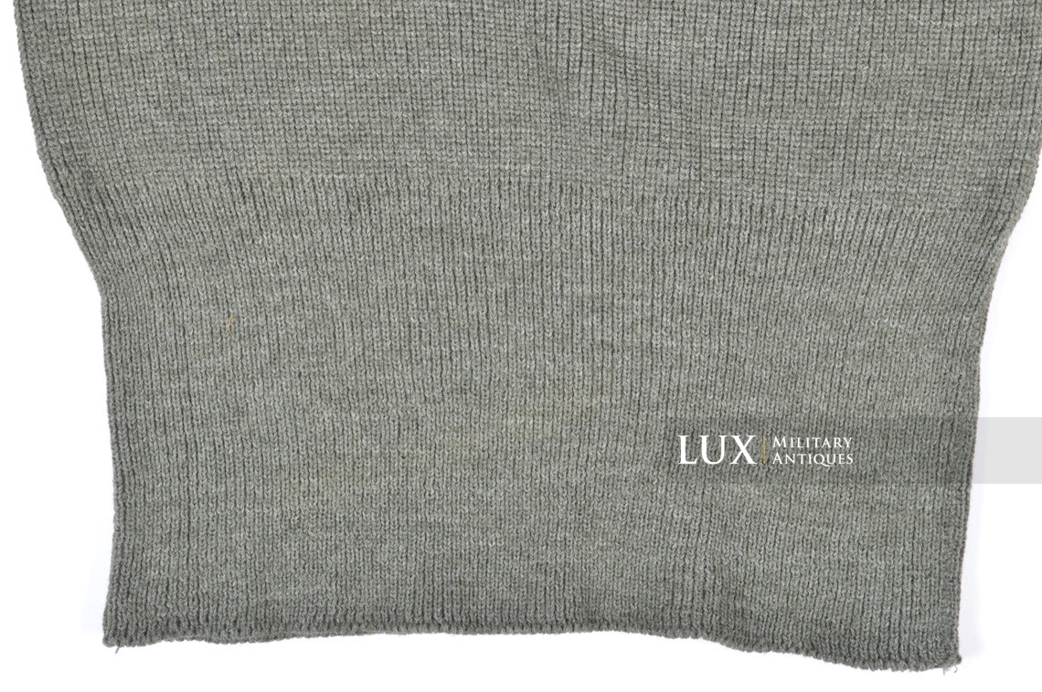 Late-war German issued « turtle-neck » sweater  - photo 9