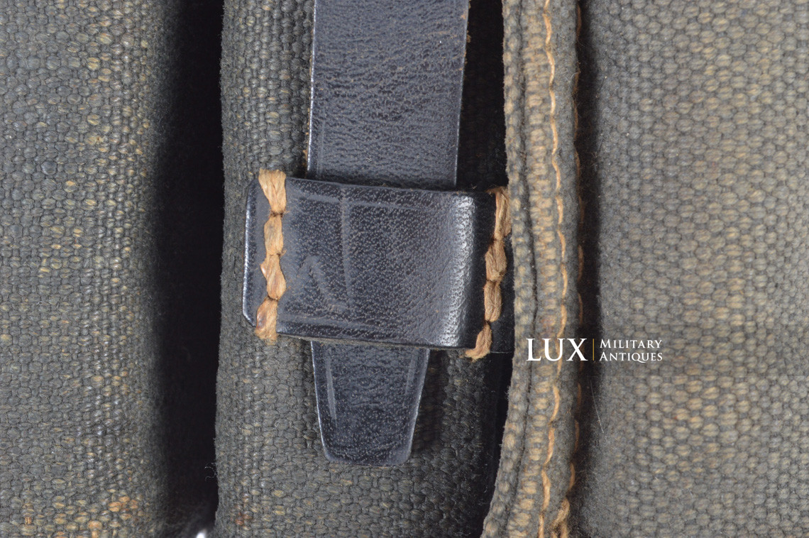 Early German MP38/40 blue six-cell carry pouch, « jhg42 » - photo 12