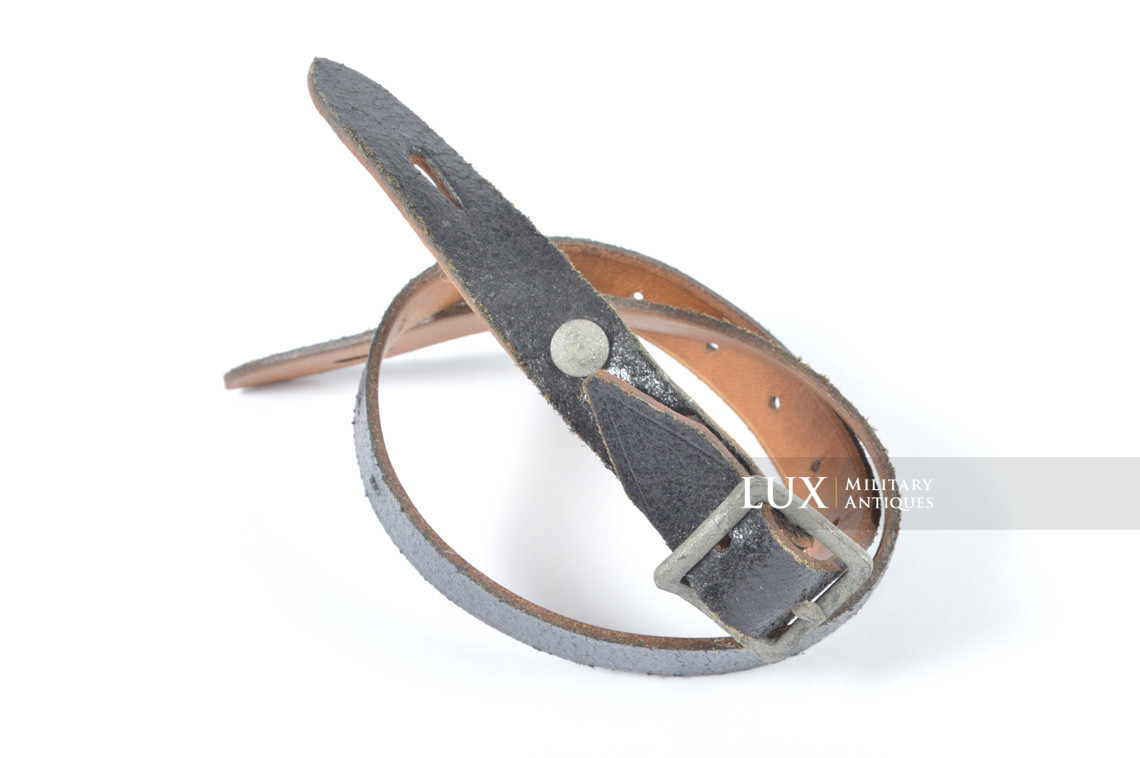 German helmet chinstrap, « G. SINGER KLATTAU 1941 » - photo 4
