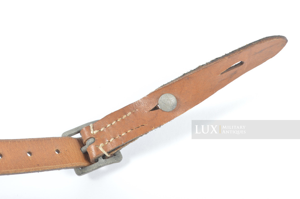 German helmet chinstrap, « G. SINGER KLATTAU 1941 » - photo 10