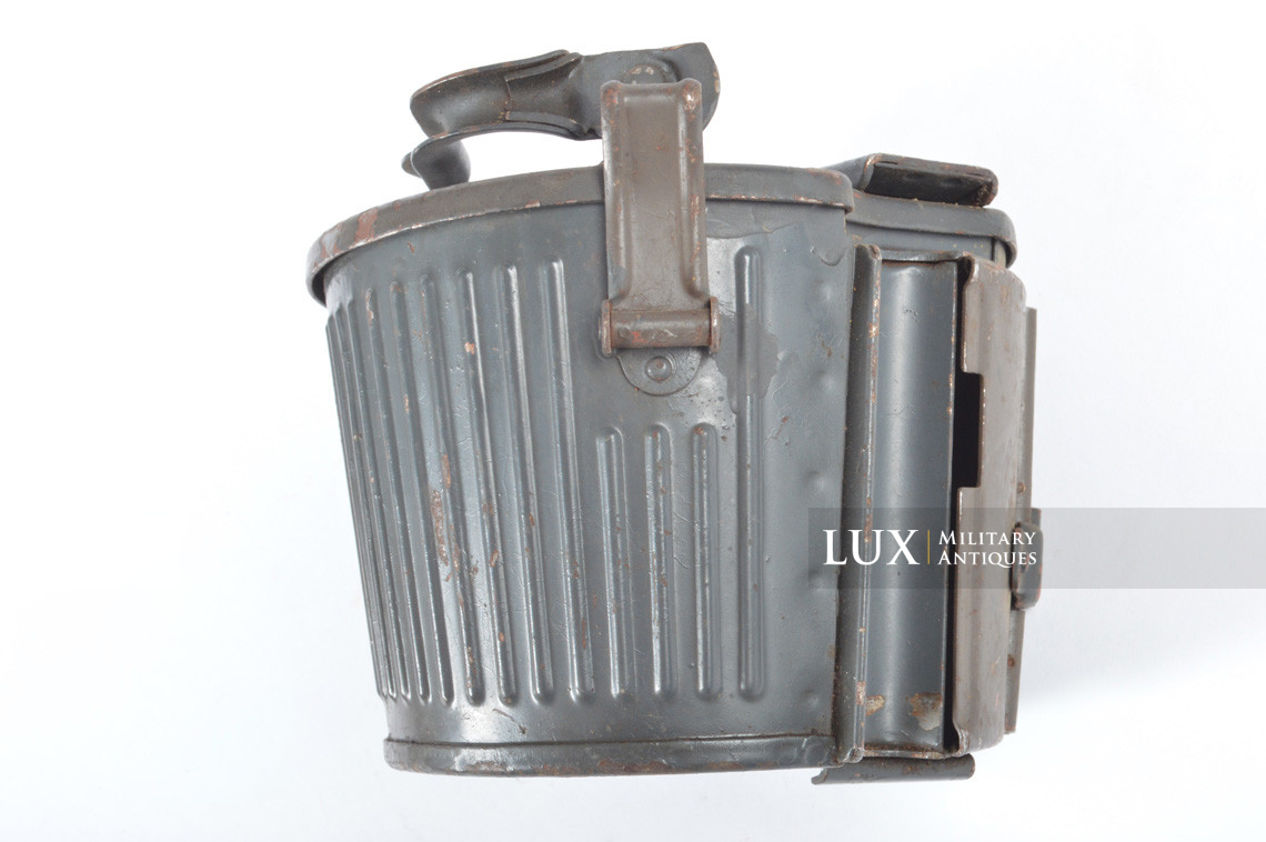 Early German MG ammunition drum and carrier cradle - photo 55
