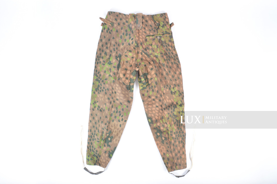 Unissued Waffen-SS M44 dot pattern camouflage combat trousers, « 223/44 » - photo 21