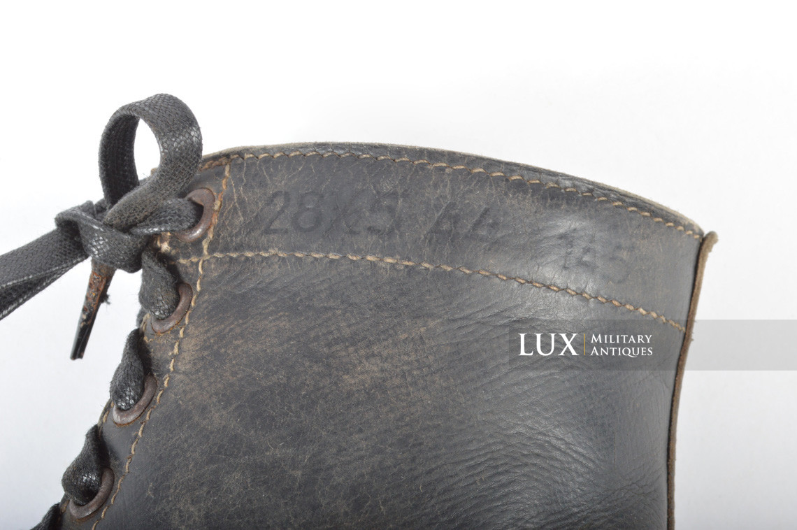 Late-war German « special issue » panzer low ankle combat boots - photo 15