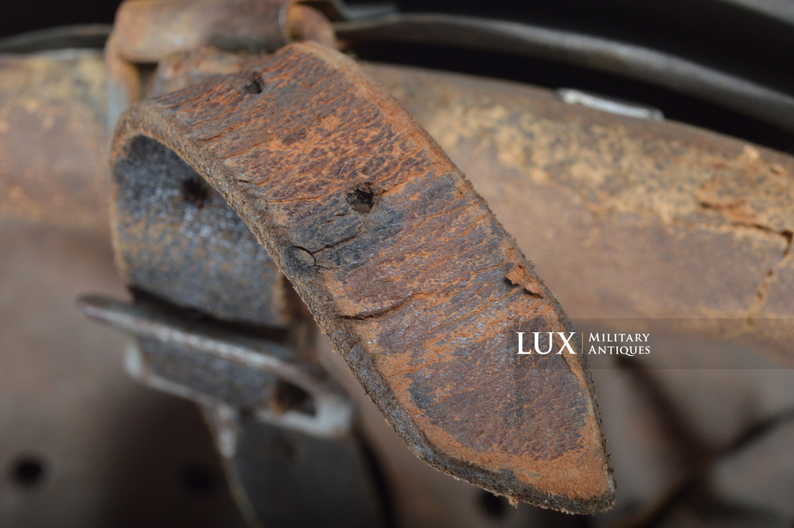 M42 netted German combat helmet, « ckl66 » - photo 64