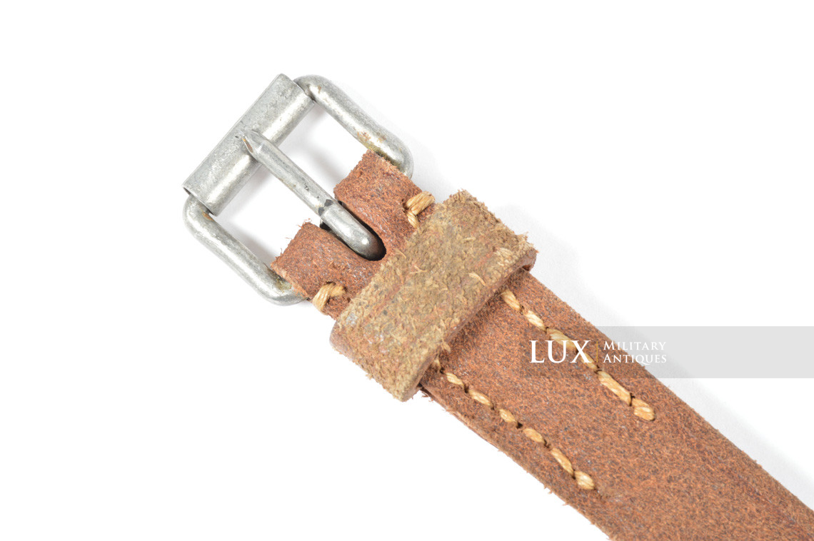 Early German equipment strap in natural brown leather, « 1939 » - photo 7