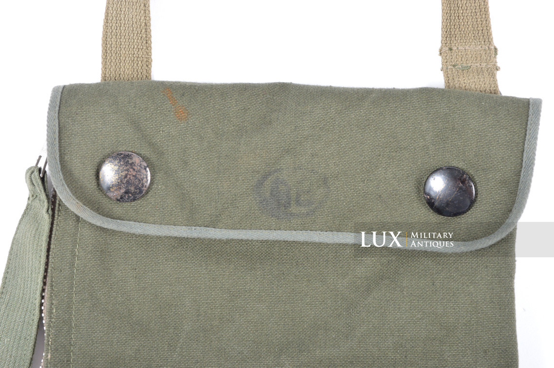 Early German paratrooper gas mask carrying bag, « AB » - photo 9