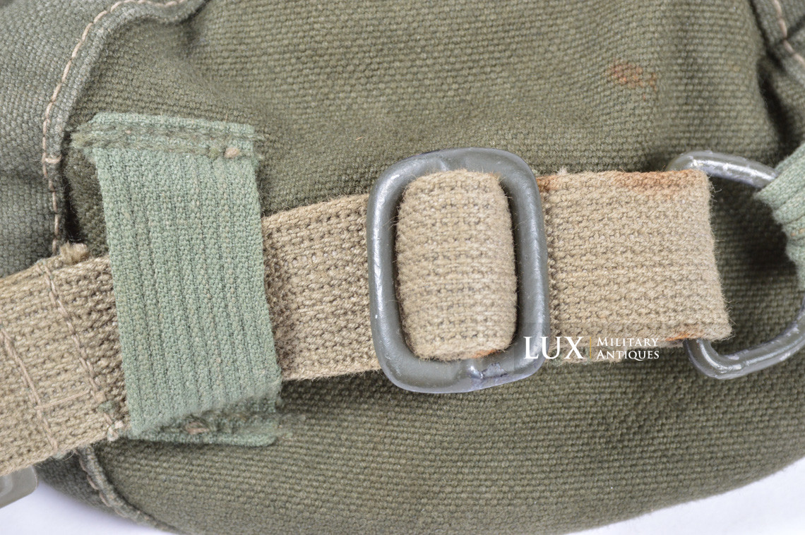 Early German paratrooper gas mask carrying bag, « AB » - photo 22