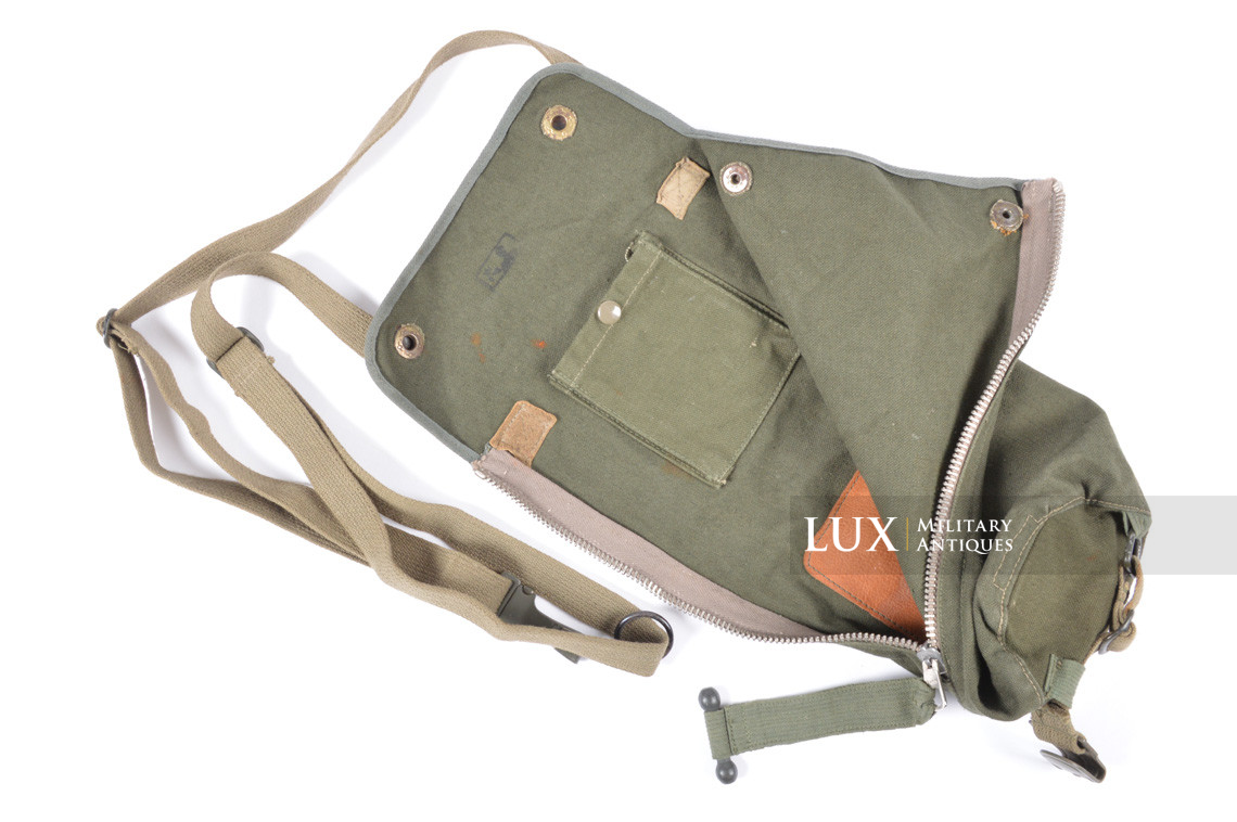 Early German paratrooper gas mask carrying bag, « AB » - photo 32